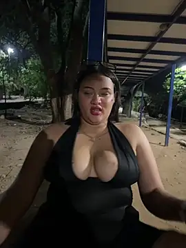 Chatroom XXX en direct de Datoka_adrenaline