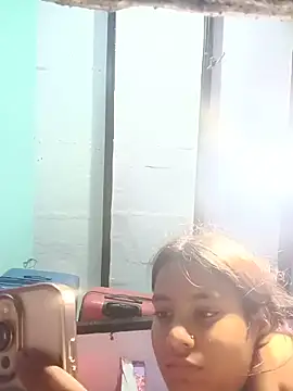 Chat +18 de SANDHYAHOTKUMARI ao vivo