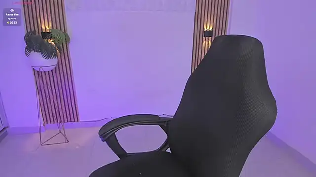 Chat +18 de valeria_acosta_ ao vivo