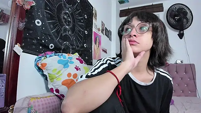 Chat +18 de Ronnetemalbec ao vivo