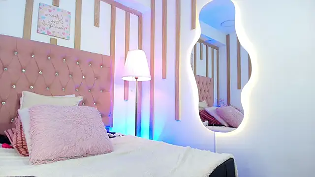 Chat +18 de AnnadirtyXo ao vivo