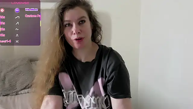 PetersEmily's Live XXX Chat