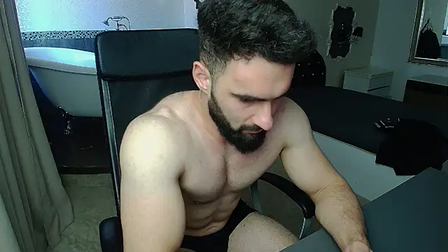 Онлайн чат XXX MicahLane