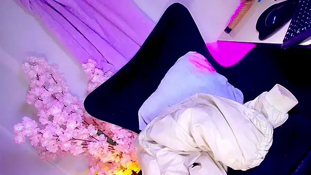 Živý XXX chat MargaretQualley