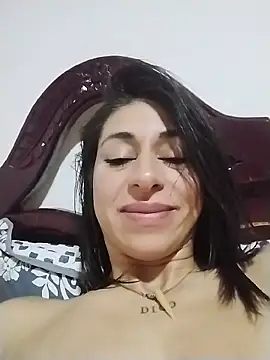 Chat +18 de arianna_rouse_ ao vivo