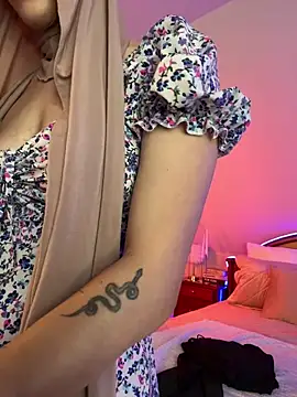 FlexibleDoll_'s Live XXX Chat