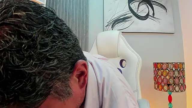 Chat +18 de JuanKFit_45 ao vivo