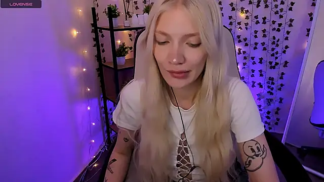 AnyaTaylor_ Live XXX-chat