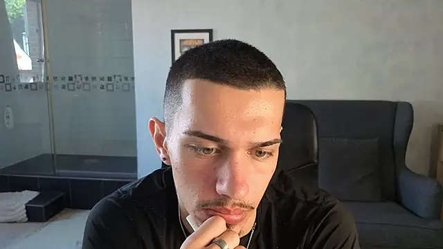 Živý XXX chat KaydenDrew