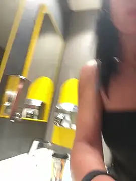 KimKelly13 现场XXX聊天
