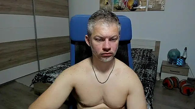 RobbyShawz Chat XXX in diretta