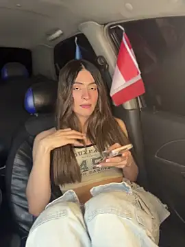 XXX chat uživo modela Lottus_fire