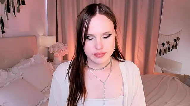 Chat XXX en directo de EffieMinki