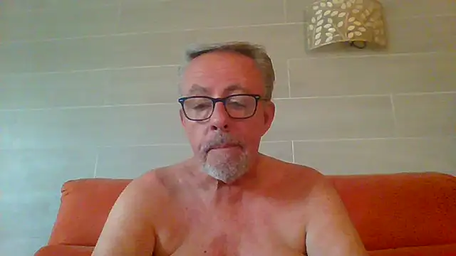 tuggy59 Live XXX-Chat