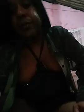 Chat +18 de Hellentrans24 ao vivo
