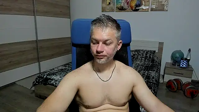 แชท XXX สดของ RobbyShawz