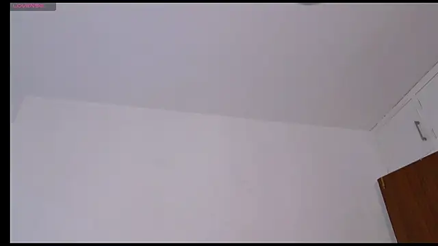 Онлайн чат XXX Arilas_