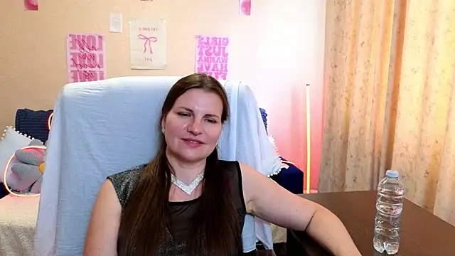 Mirabelle_Velvet Live XXX-Chat