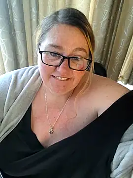 Iceprincess2bad4u লাইভ XXX চ্যাট