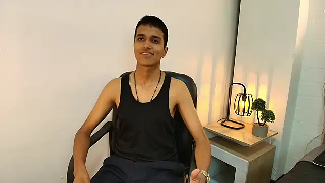 XXX chat uživo modela Alan_Colthon