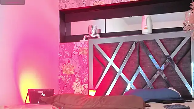 Chatroom XXX en direct de cami_doll_