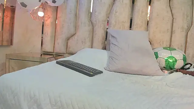 Chat +18 de chica_nocturna25 ao vivo