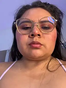 Chat XXX ao vivo de alice_love052