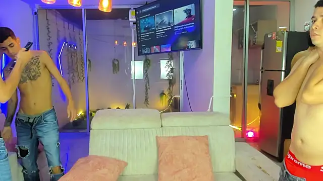 Chat +18 de Houseofwarrios ao vivo