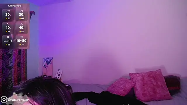 Chat +18 de dark__nymph ao vivo