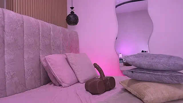 Chatroom XXX en direct de violeta_aroca