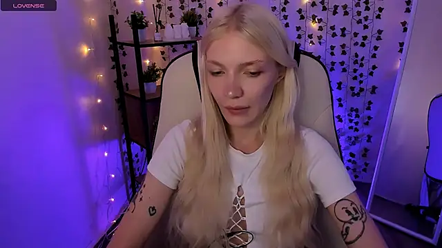 AnyaTaylor_'s Live XXX Chat