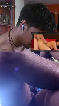 Gre3k_god Adlı Modelin Canlı XXX Sohbeti