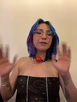 Chat +18 de lilith_rr ao vivo