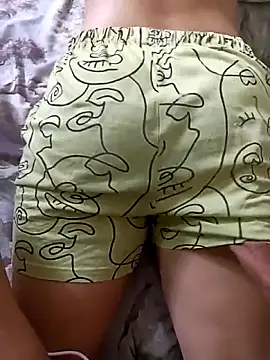 IluminaticplRabaabRitikaa's Webcam Show