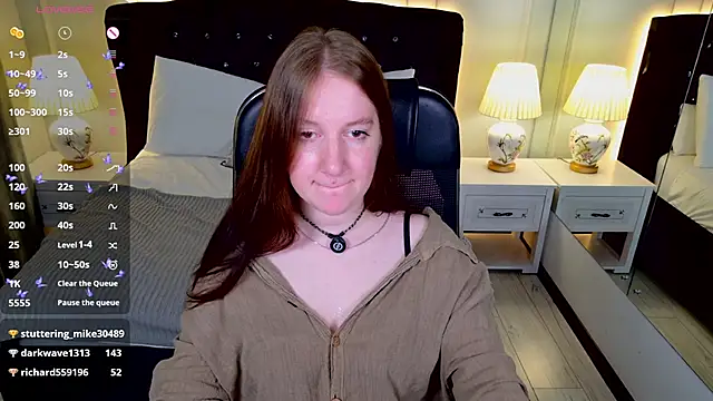 Chat +18 de Elisabeth_Binder ao vivo