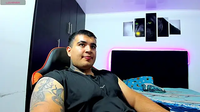 thiago__cp01 Chat XXX in diretta