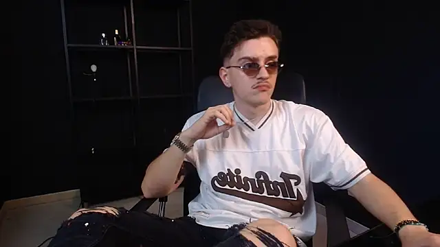 FelixStarkkn Live XXX chat