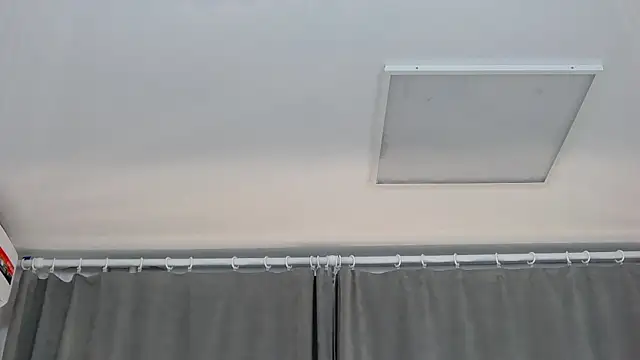 Chat +18 de LirienVexx ao vivo