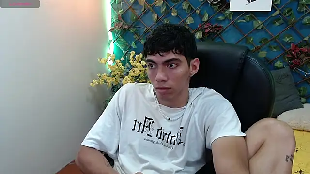 Hanx_Diincel – Naživo XXX chat