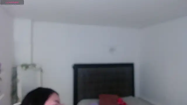 Chat +18 de Ariel_Laurentt ao vivo