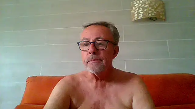 Chat +18 de tuggy59 ao vivo