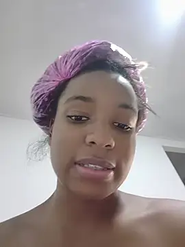 Chat +18 de OshunHoney ao vivo
