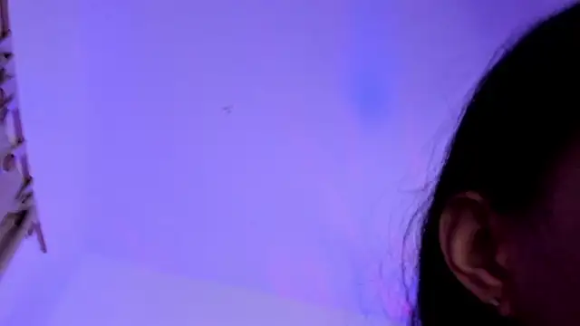 Chat +18 de nahiara_santana ao vivo