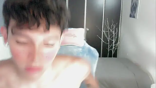 2c_Bbyn Live XXX chat