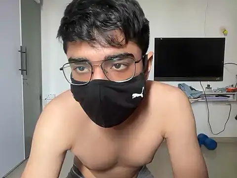 XXX chat uživo modela Kryptono