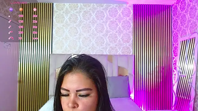 Chat +18 de martinna_tay ao vivo