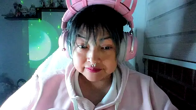 Shaddycute_ Chat XXX live