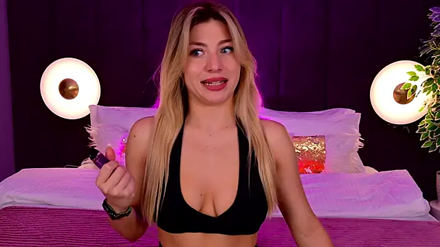 HelenaMorgan Chat XXX in diretta