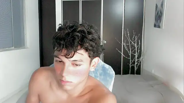 2c_Bby – Live XXX-chat