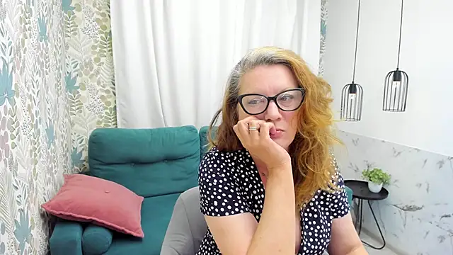 XXX chat uživo modela LeaPure